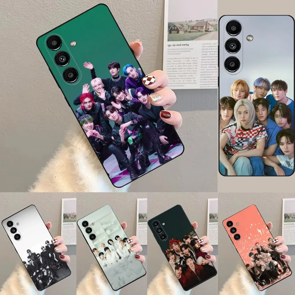 Kpop S-StrayS_K-Kids   Phone Case For Samsung S24,23,22,30,21,10,9,Ultra,Plus,Lite,FE,Soft Silicone Black Cover