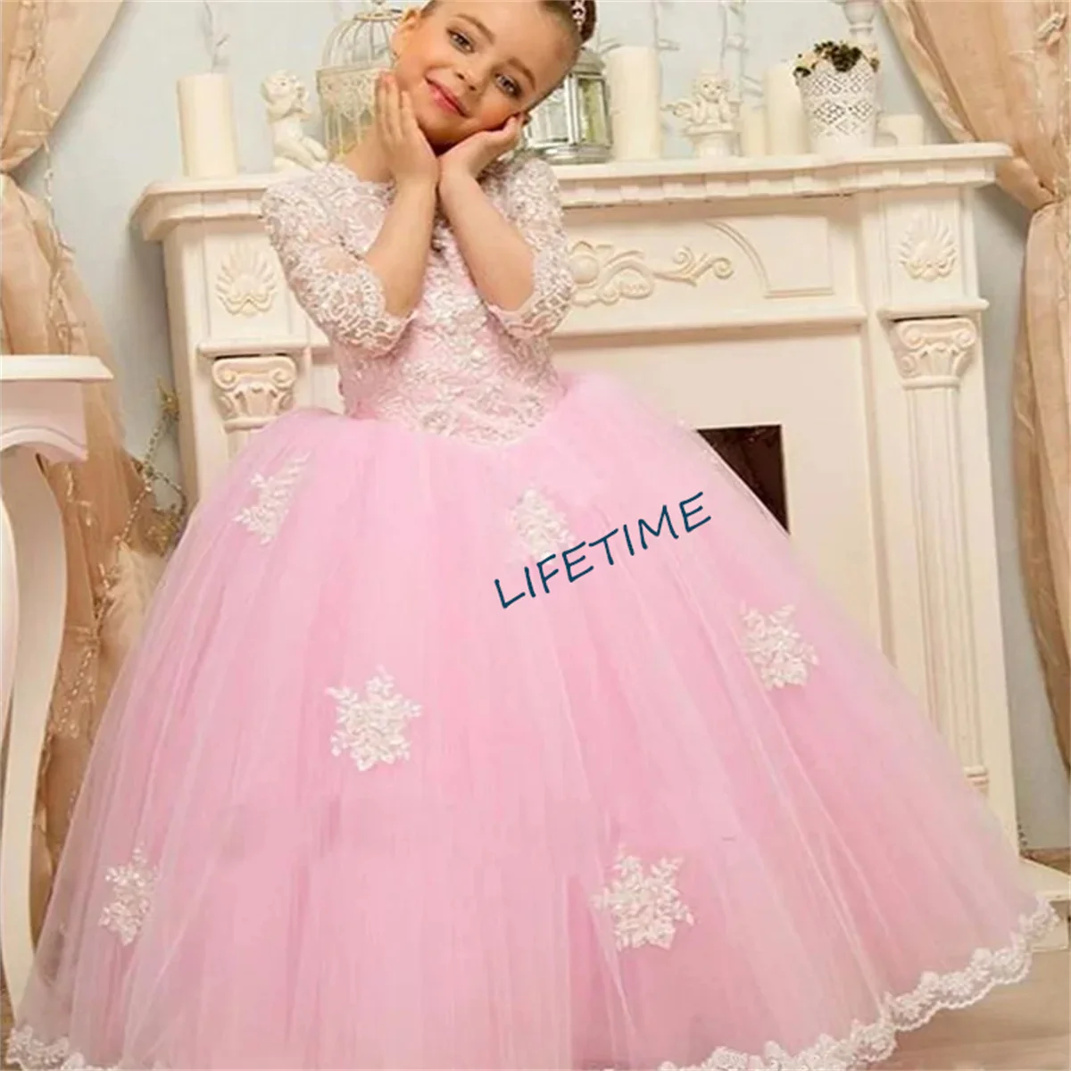 Fluffy Baby Flower Girl Dresses Lace Appliqués Bow Cute Princess Wedding Party Communion Customize Dress Children's Gifts