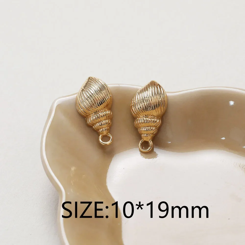 4 sztuk mosiądz szyszka kształt uszu szpilki kolczyki Diy materiały do komponenty do biżuterii 14k Gold Plated akcesoria