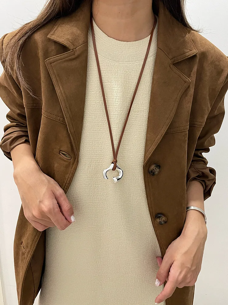 HANGZHI Irregular Metal Pendant Necklace Long Brown Leather Rope Sweater Chain Chunky Y2K Large Vintage Jewelry for Women New