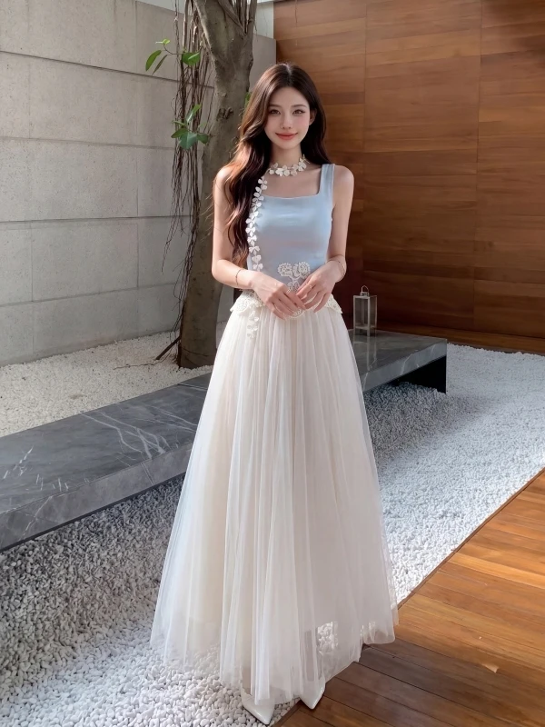 

Summer New Style Lace Splicing Halter Net Skirt Two-Piece Set Slimming Waistline Fluffy Fairy Tale Ensemble Women's Fashion