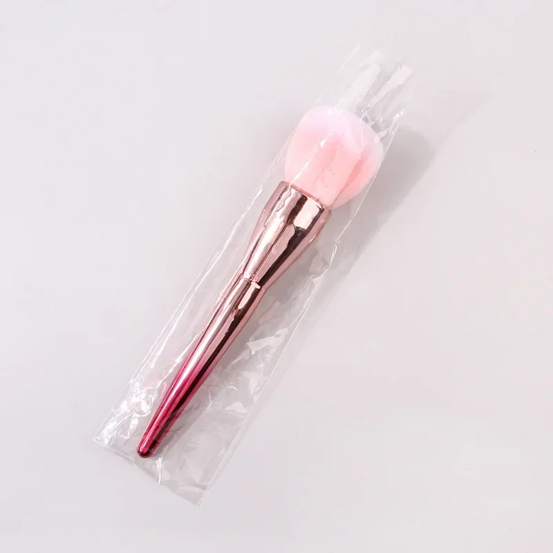 전문가용 파우더 메이크업 브러쉬 |   전면 적용을 위한 대형 푹신한 합성 브러쉬 |   인체공학적 미끄럼 방지 손잡이