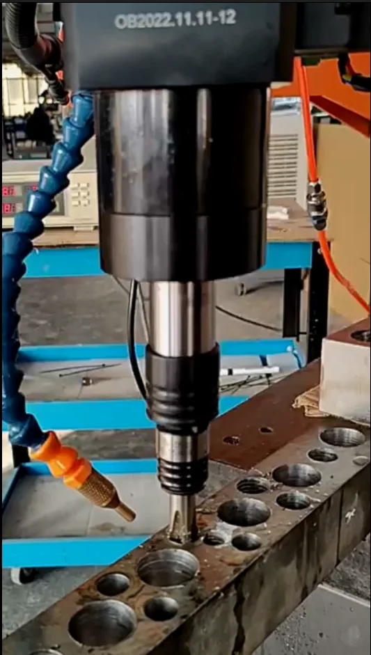 

Многофункциональный электрический сверлильно-нарезной станок для металла, резьбонарезной станок M3-M16, M3-M12, M3-M20, универсальный, с сенсорным экраном и патроном