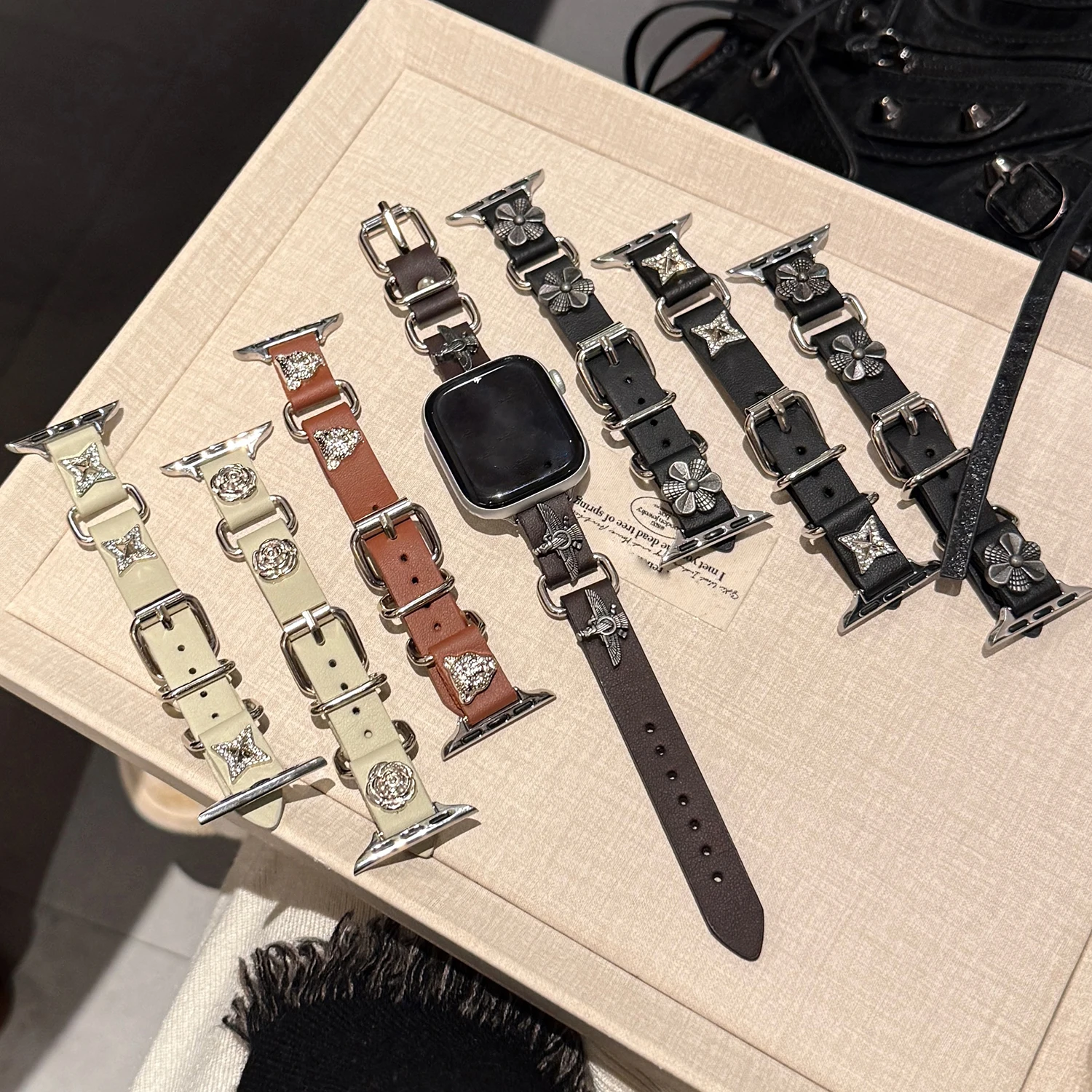 

Retro trendy leather strap for Apple Watch Ultra 49mm S11 46/42mm 45-38mm personalized fashion strap for iwatch series 10 9 8 7