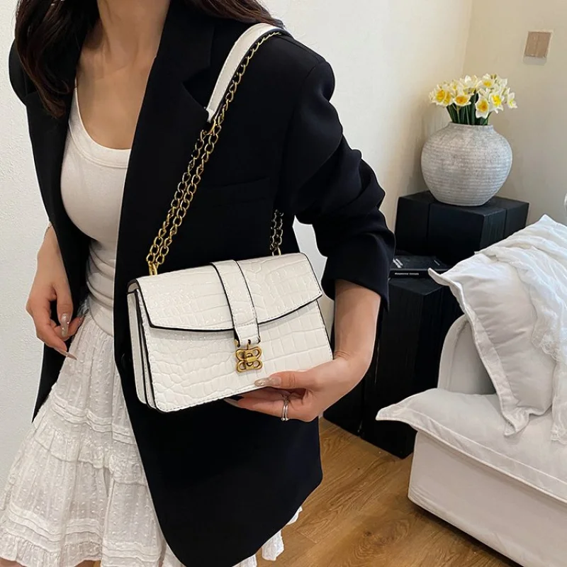 

Весна 2025 г., женская стеганая сумка-тоут из искусственной кожи, большая вместительная сумка с несколькими карманами, рабочая офисная сумка для покупок