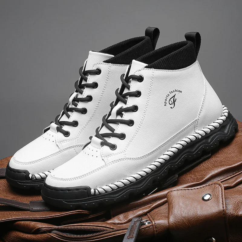 

New Plus Size Men Leather Shoes for Autumn Winter High Top Handmade Stitching Men Shoes for Outdoor Lightweight Casual Shoes