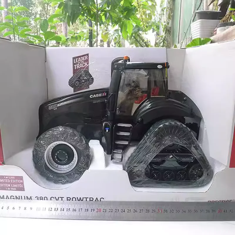 Diecast ERTL 1:16 Scale 380 Case Global Limited Edition Track Alloy Tractor Model Collectible Toy Gift Souvenir Display Ornament