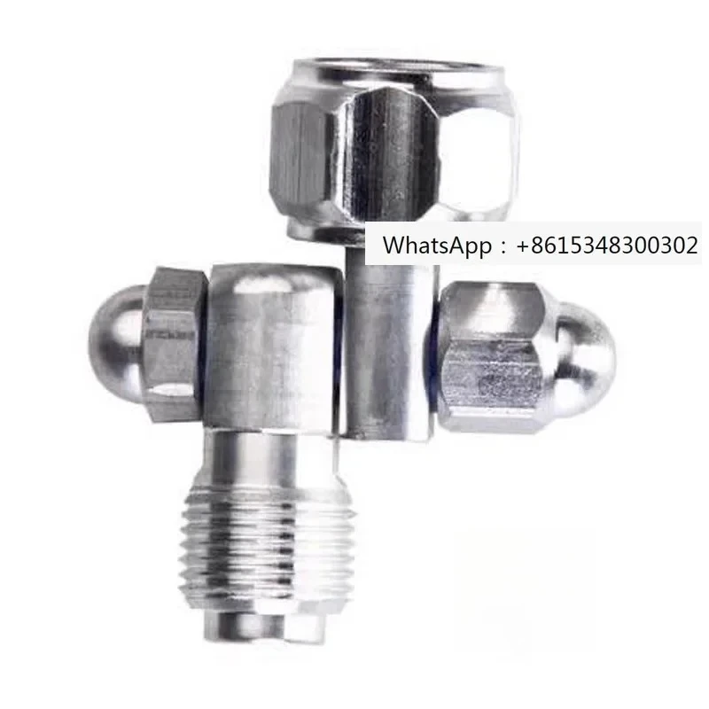 

Airless spraying machine universal joint spraying machine universal joint bending gun nozzle rotating joint baffle