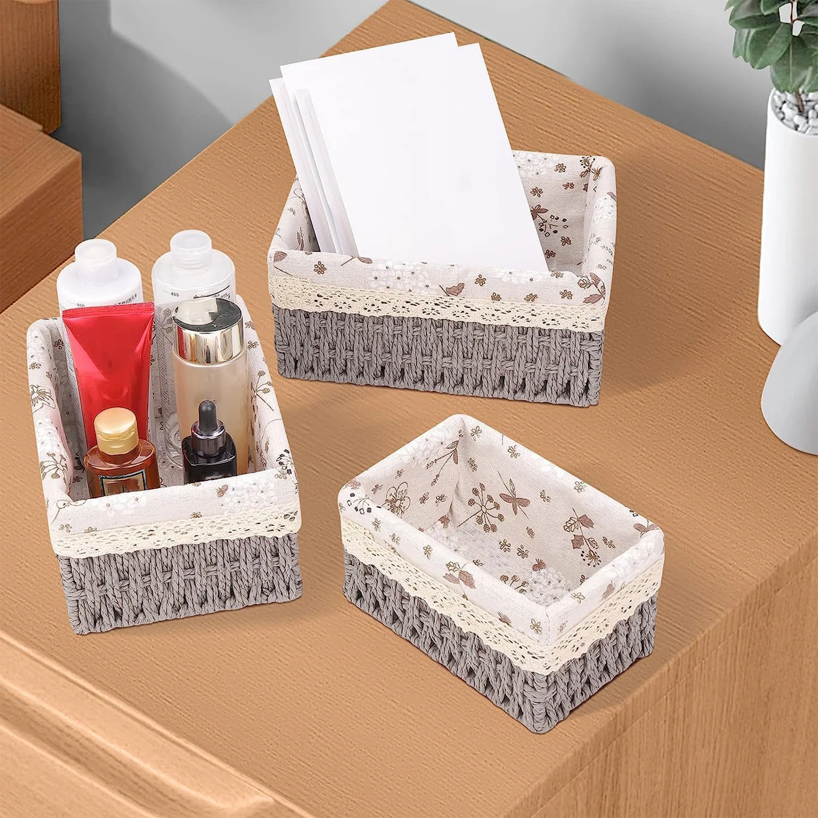 

Cosmetics Storage Box Handmade Rattan Storage Basket Exquisite Lace Fabric Organizer Basket For Makeup Skincare Bread Snacks