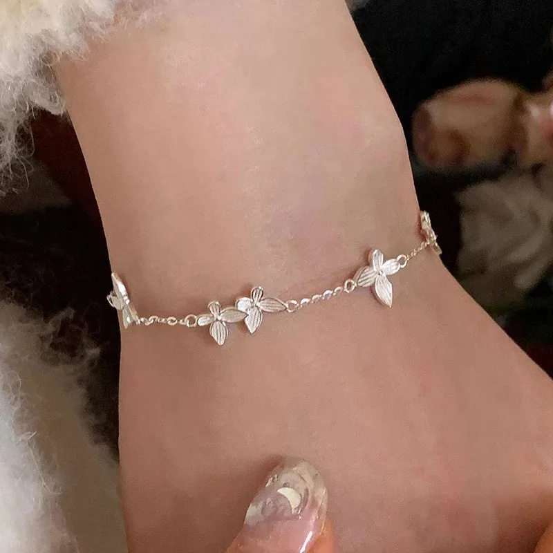 Butterfly Charm Bracelets for Women Silver Color Light Luxury Minimalist Fashion Jewelry Insect Accessories Wholesale