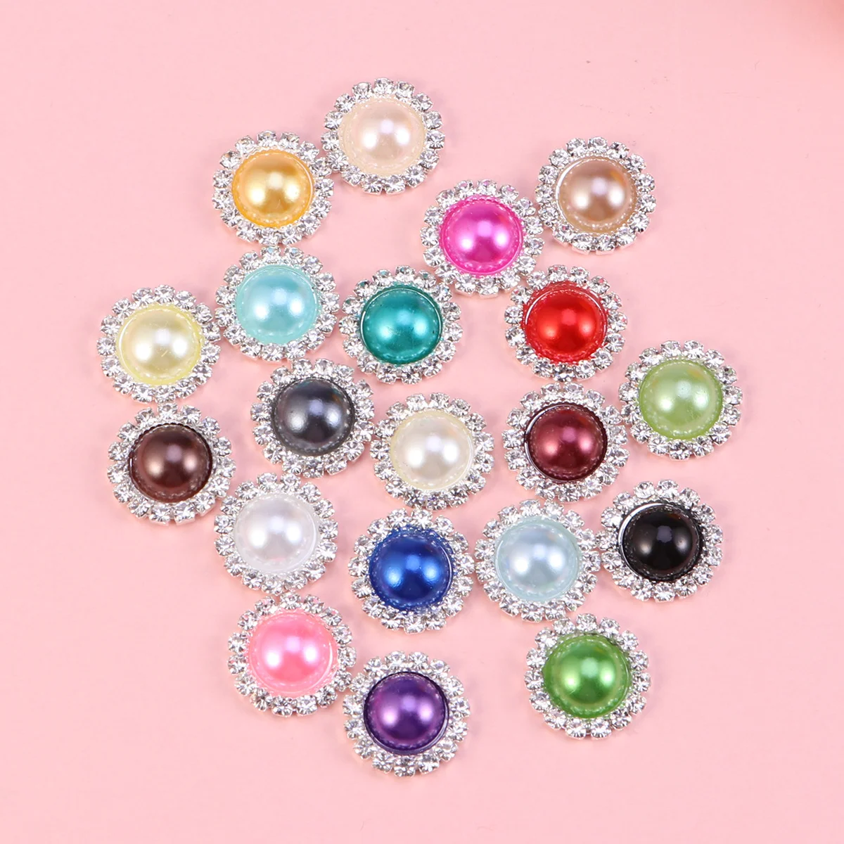 

20Pcs Pearl Rhinestone Buttons Mixed Round Flatback Crystal Clear Pearl Shiny Buttons for Wedding Dress Clothing Hairpins