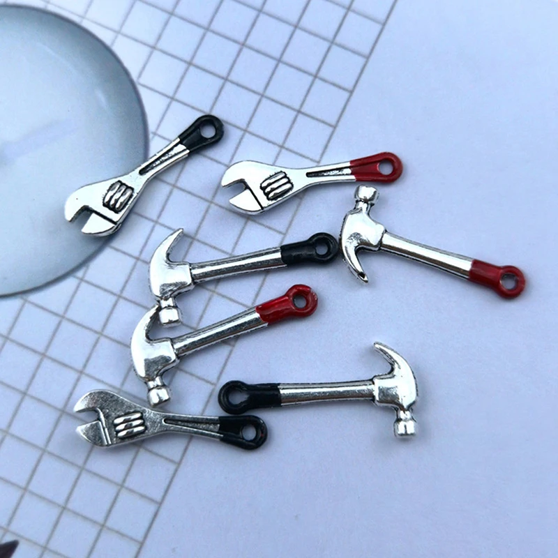 

2Pcs/set Tools Mini Hammer Wrench Toys 1:12 Dollhouse Miniature Simulation DIY Crafts Accessories toys for boys