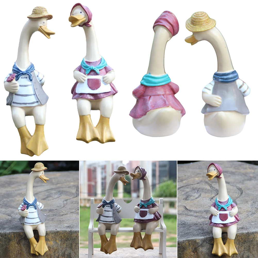 

2 Pcs Sitting Couple Duck Cute Resin Ducks Creative Animal Figurine Ornaments for Home Office Patio Lawn Yard Ornaments