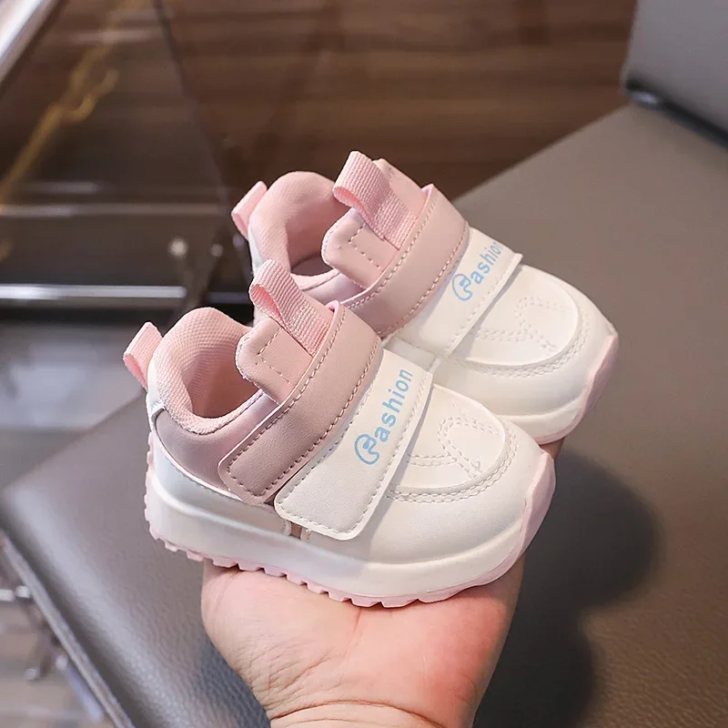 Nuove scarpe da ginnastica per bambini per ragazzo primavera autunno Toddlers antiscivolo ragazze scarpe causali moda versatili scarpe sportive scolastiche per bambini