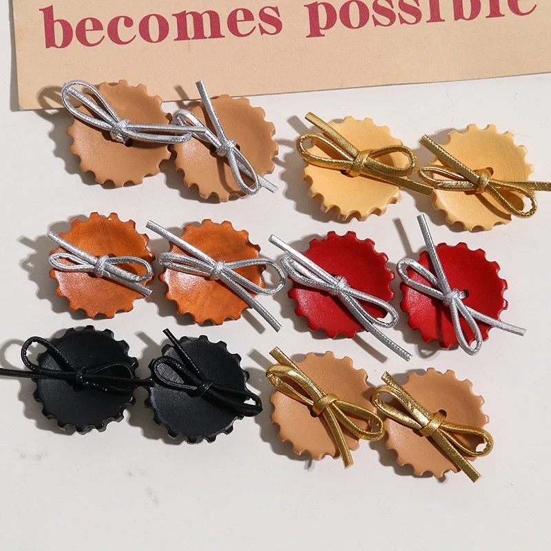 

New arrived 50pcs/lot pu bow core decoration 27mm rounds shape wood beads diy jewelry garment hair garment accessory