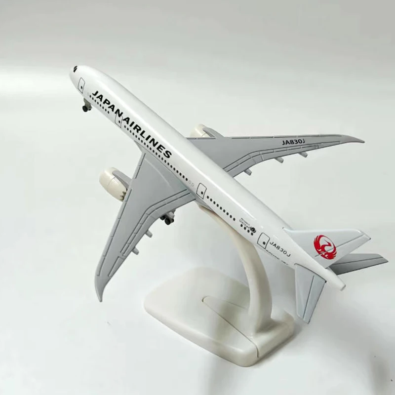 

Diecast About 20cm long B787 Alloy Passenger aircraft model for Collection& Display & Gift