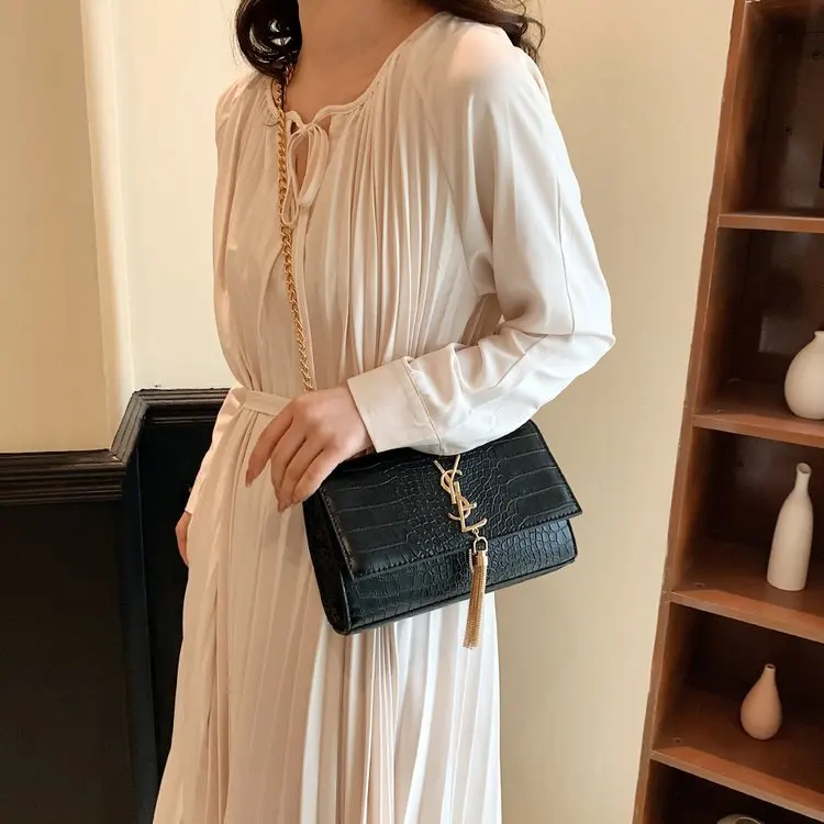 

New Crocodile Crack Trend Premium Small Square Bag - Versatile Chain Shoulder Crossbody Bag