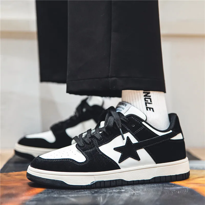 Men Star Pattern Skateboard Shoes Black White Color Block Low Top Lace Up Fashion Sneakers Street Footwear Flat Shoes