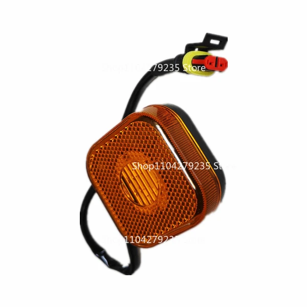 เหมาะสําหรับ HOWO MAX Fender ไฟด้านข้าง LED ไฟเลี้ยวด้านข้าง