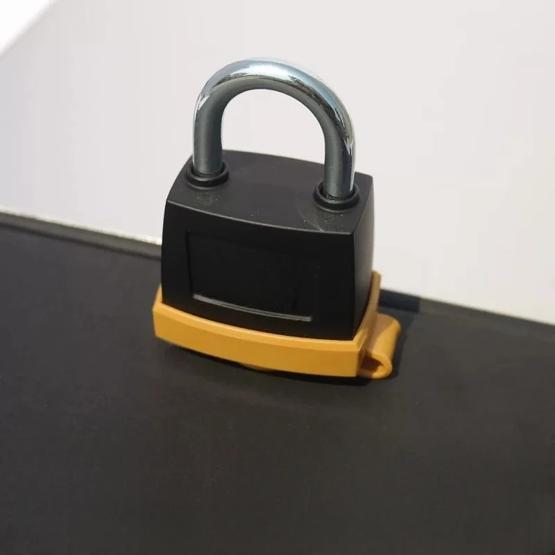 Excavator fuel tank cover padlock anti-theft key lock 320323336349CDE2GC accessories