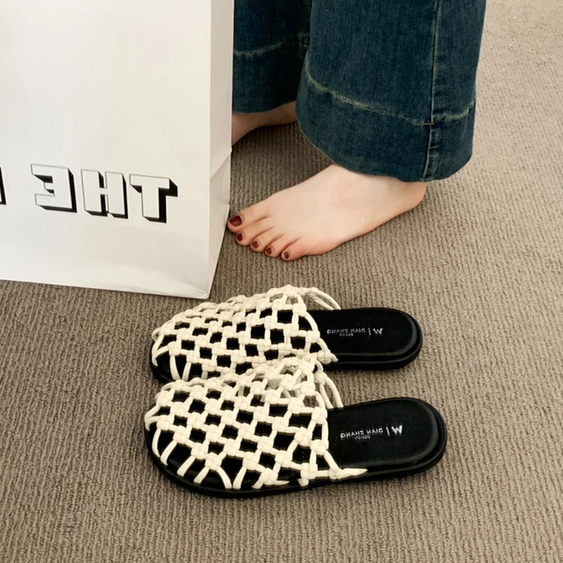 

Белые уродливые милые римские сандалии с большой головой, женские летние новые универсальные полутапочки с полой лесной системой