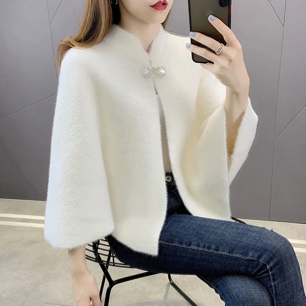 Cheongsam Shawl Female Outer Wear 2022 Winter Imitation Mink Velvet Poncho Jacket Women Coat Elegant Embroidered Flowers Cloak