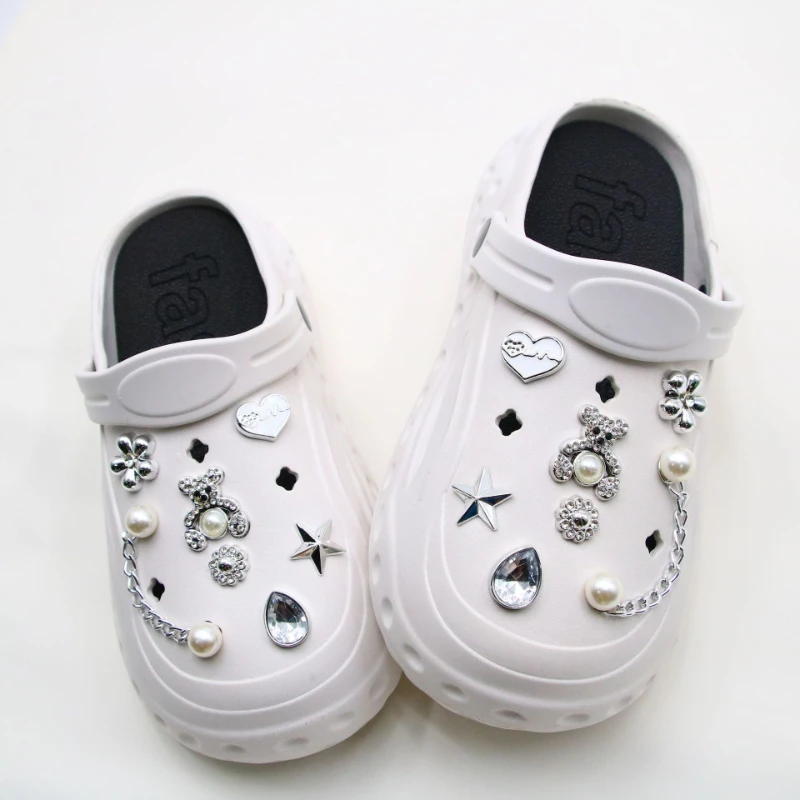 Pearl Chain Hole Shoes Flower Accessories Love Cute Violent Bear Diamond Accessories Detachable Lazy Buckle Shoe Accessories