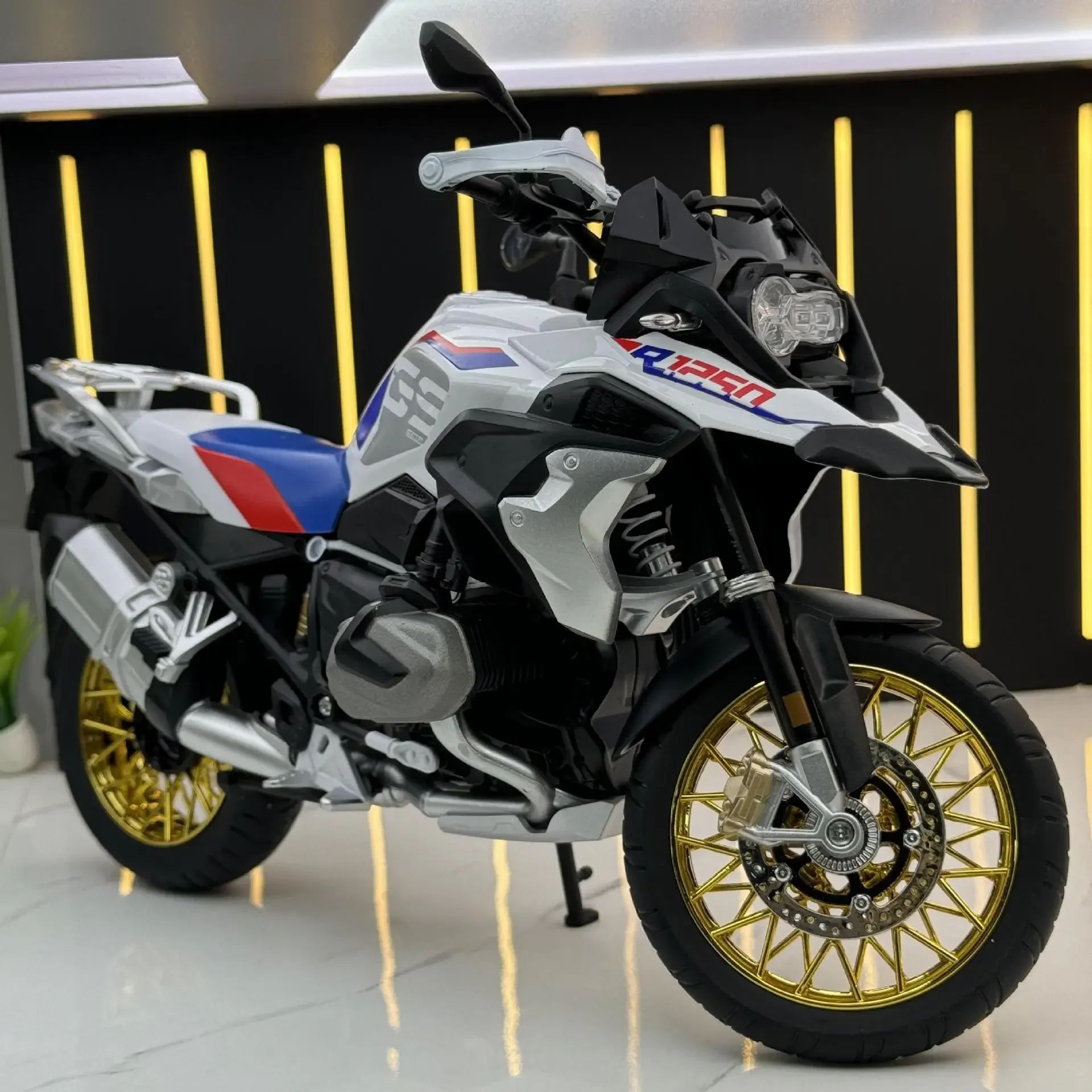 1:9 BMW R1250 GS Water Bird Adventure Alloy Diecast Metal Model Motorcycle Sound & Light Model Toys Gifts With Boy Children M53