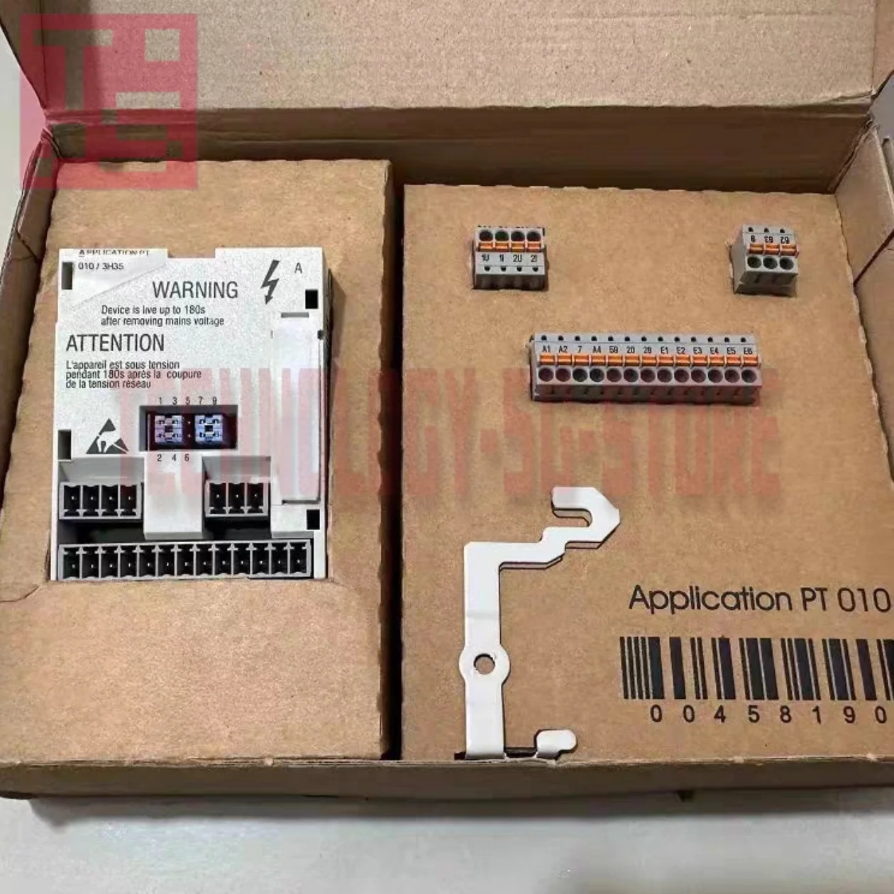 E82AZFCC100 E82ZAFA E82ZAFAC E82ZAFAC001 وحدة وظيفة ناقل العاكس الجديدة في الصندوق