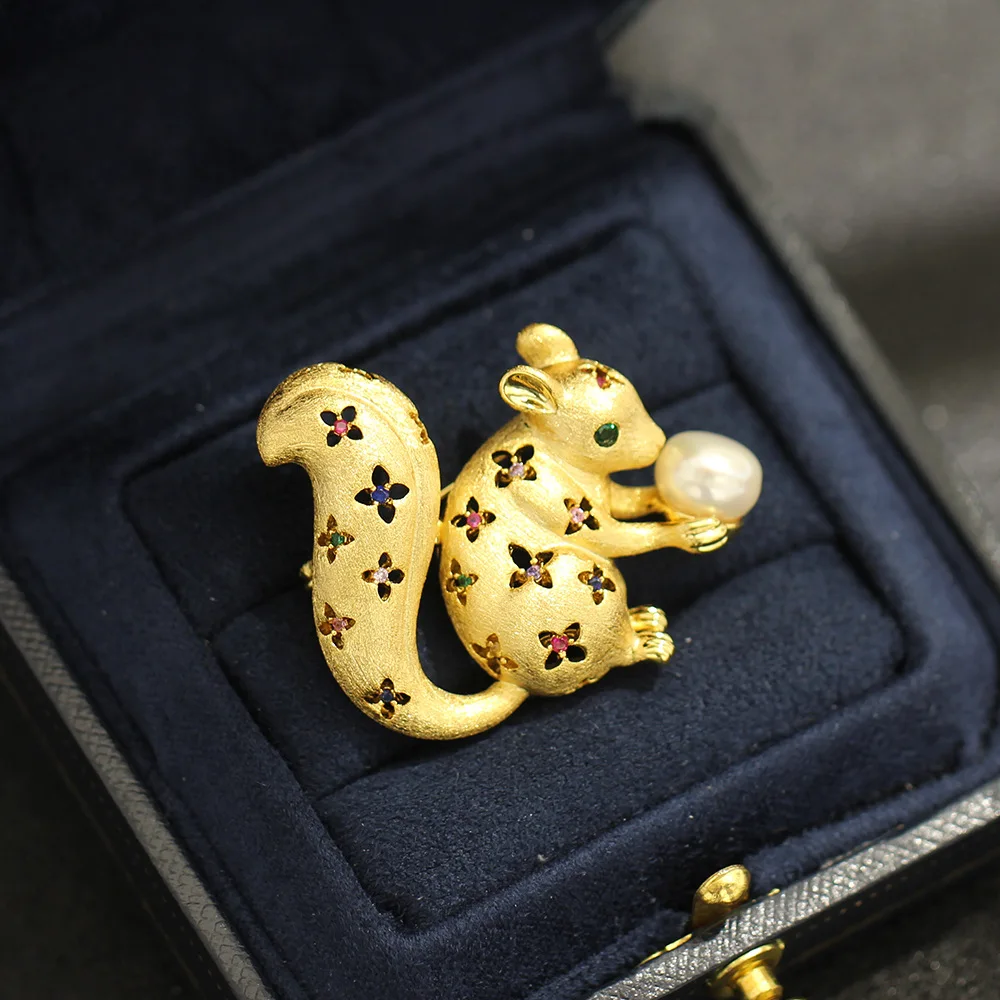 Vintage Gold Brushed Squirrel Pearl Brooch, Colorful Gem Hollow Pin for Suit Coat