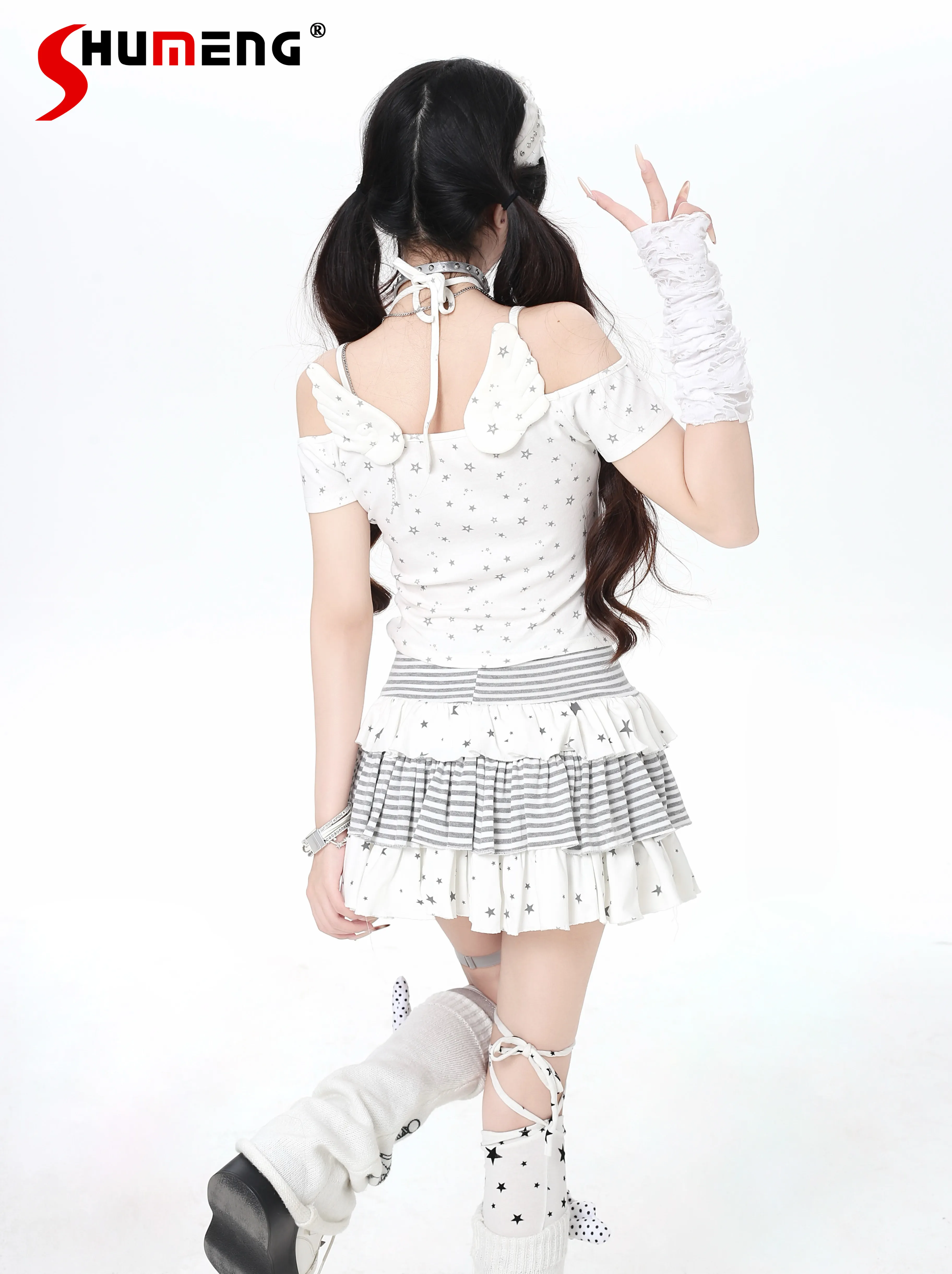 

Летняя женская футболка 2026: Оригинальный универсальный укороченный топ с 3D-крыльями и звездами, с вырезом халтер и открытыми плечами, с коротким рукавом