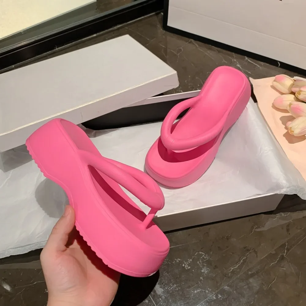 

Шлепанцы женские на платформе, летние уличные тапочки, мягкая подошва, Эва, блестящая обувь