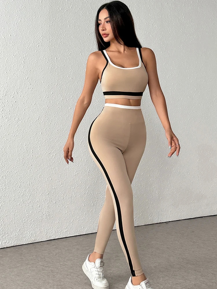 Camicie e pantaloni da donna Sport Nuovi vestiti Estate Streetwear Moda a righe 2 pezzi Casual Slim Elegante abbigliamento femminile lavorato a maglia