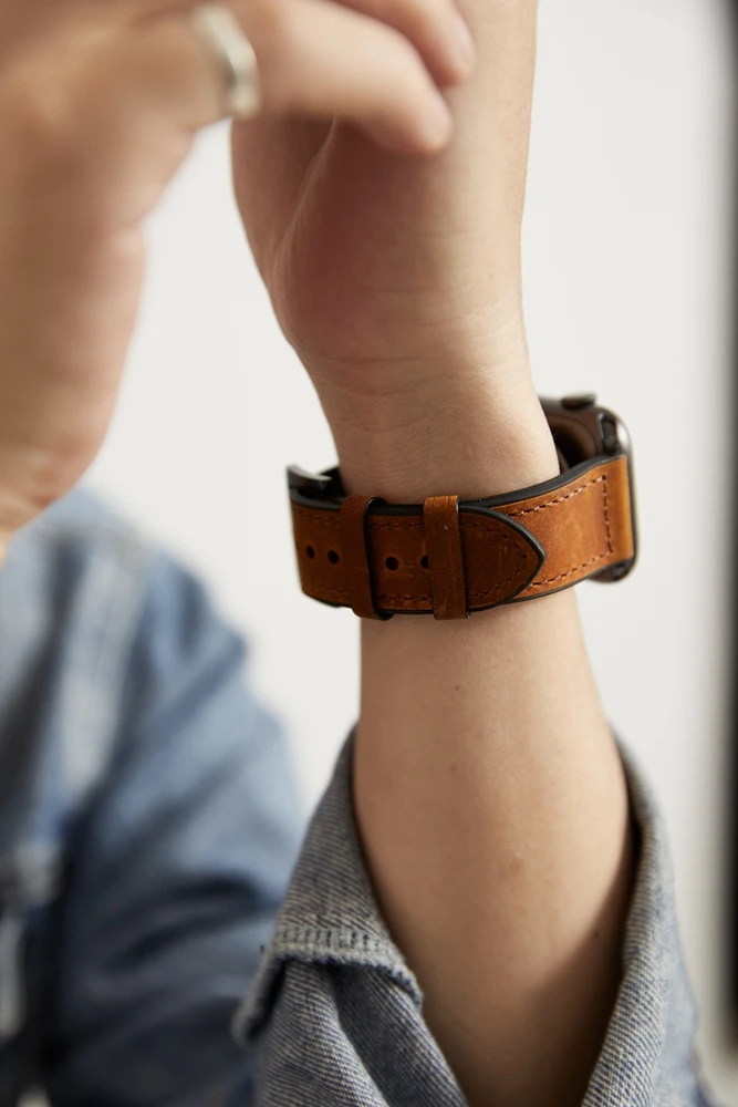 Miękki silikonowy i skórzany pasek do Apple Watch Band 8SE 7 6 5 4 40/44mm 41/45mm gumowa bransoletka do Iwatch 49Ultra 3 2 1 38/42mm