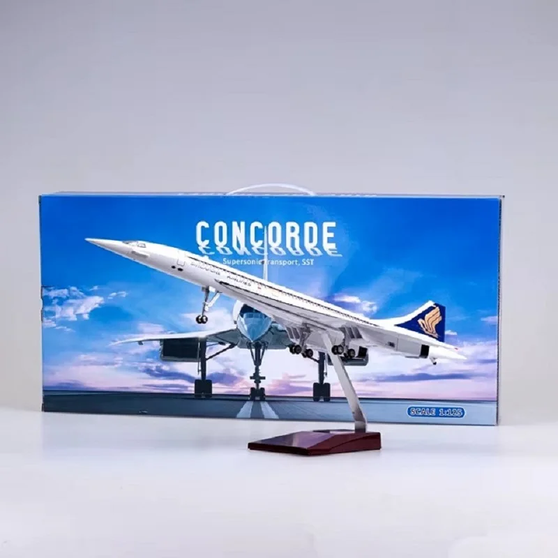 

1/125 Scale 50CM Singapore Airways Airline Plane Concorde Airplane Model Toy Resin Aircraft with Lights Landing Gears Model