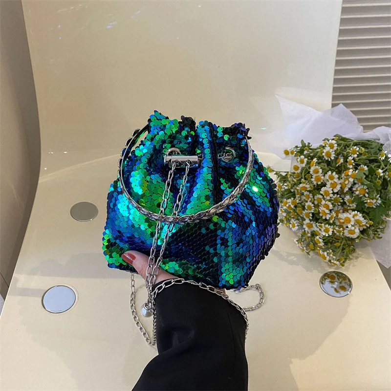 

2024 New Fashion Sequins Bag Shoulder Bag Slanting Bucket Bags Shoulder Bags Women's Bags Party Ladies Elegant Banquet Bag