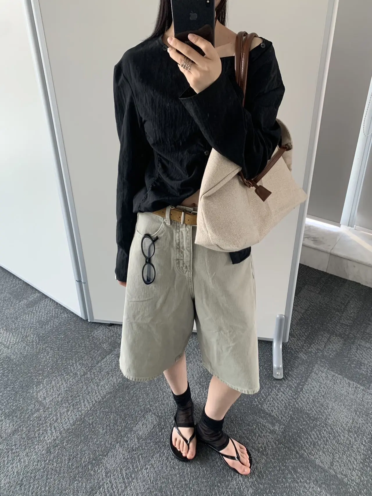 

LilianGM High Waist Loose Women's Casual Pants Simple Style Korean Fashion Straight Leg Jeans Ladies Spring Fashion