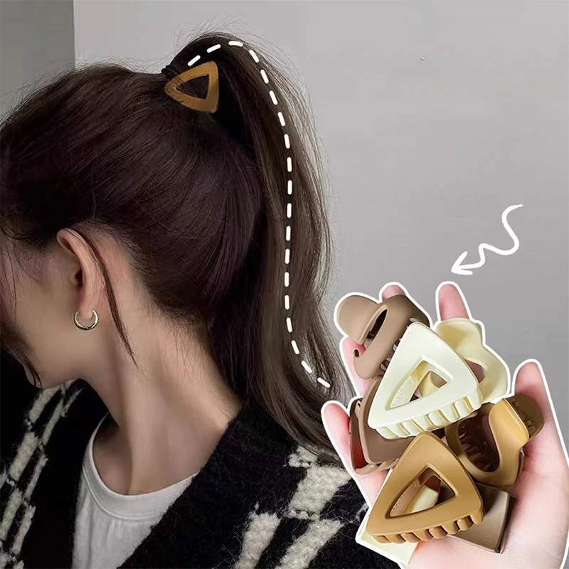 Elegant Frosted Resin Ponytail Grab Clip Vintage Hairpin Hair Clip Women Triangle Ponytail Barrettes Hairgrip Hair Accessories