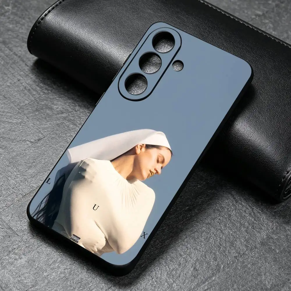 Singer R-Rosalia LUX Phone Case For Samsung S26 25 24 23 22 21 20 Ultra Plus 5G Black
