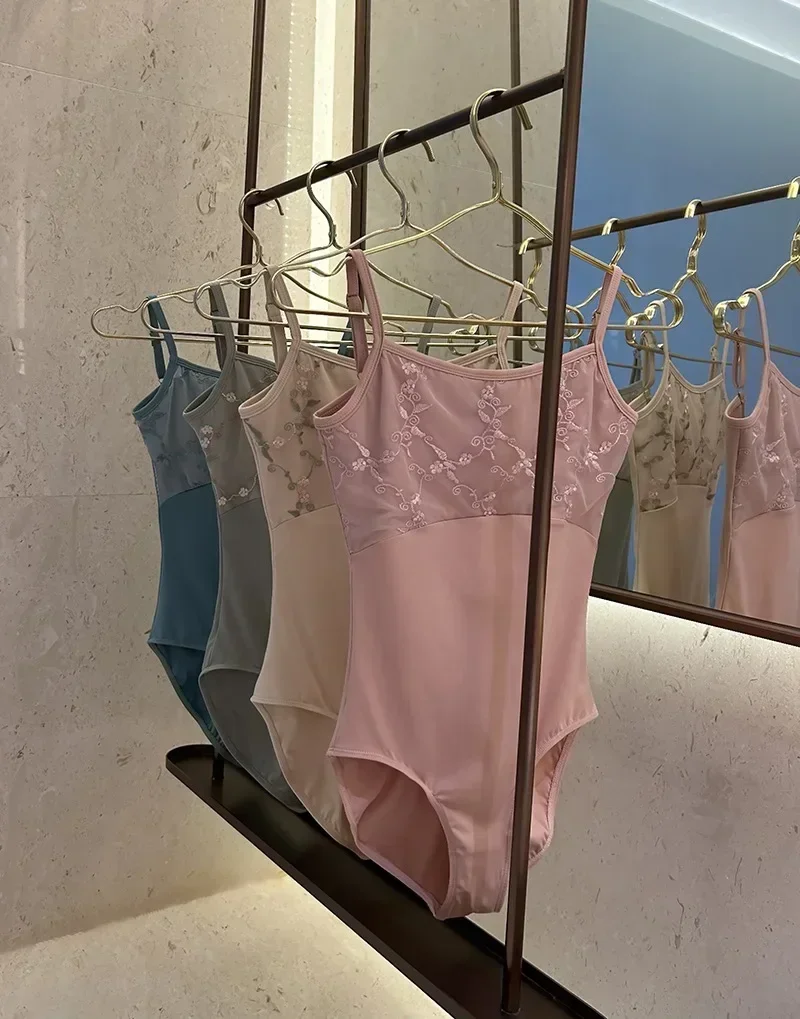 Body da danza classica Donna Nuovo stile Tuta da ballo elegante Pratica quotidiana per adulti Abiti da ballo per balletto Body da yoga