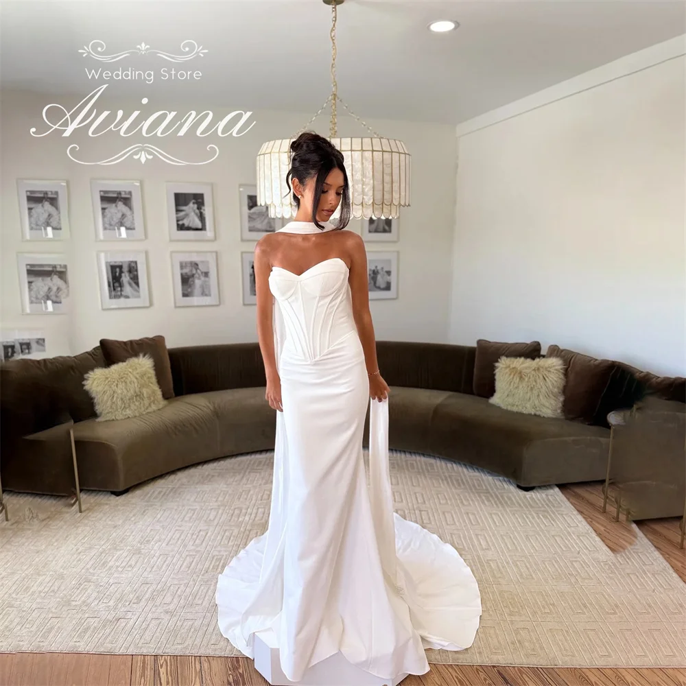 

Aviana Customized Wedding Dress Bridal Gown Sweetheart Neckline Halter Design Corset Bodice Mermaid Silhouette Classic 2025