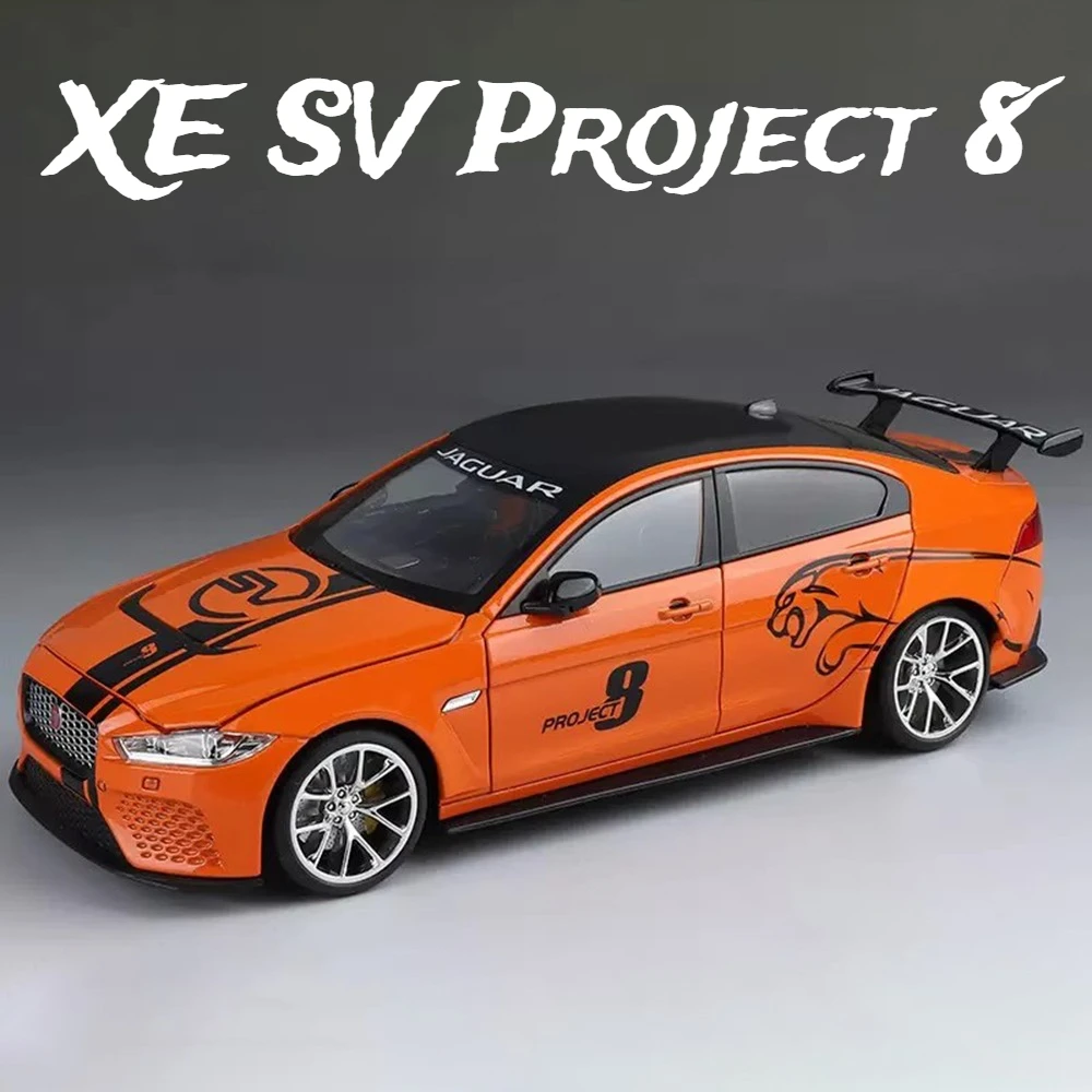 1:18 Schaal XE SV Project 8 Chiron Speelgoedmodel Autodeuren Geopend Geluid Licht Trek Sportwagens Schokabsorptiemodellen voor jongens