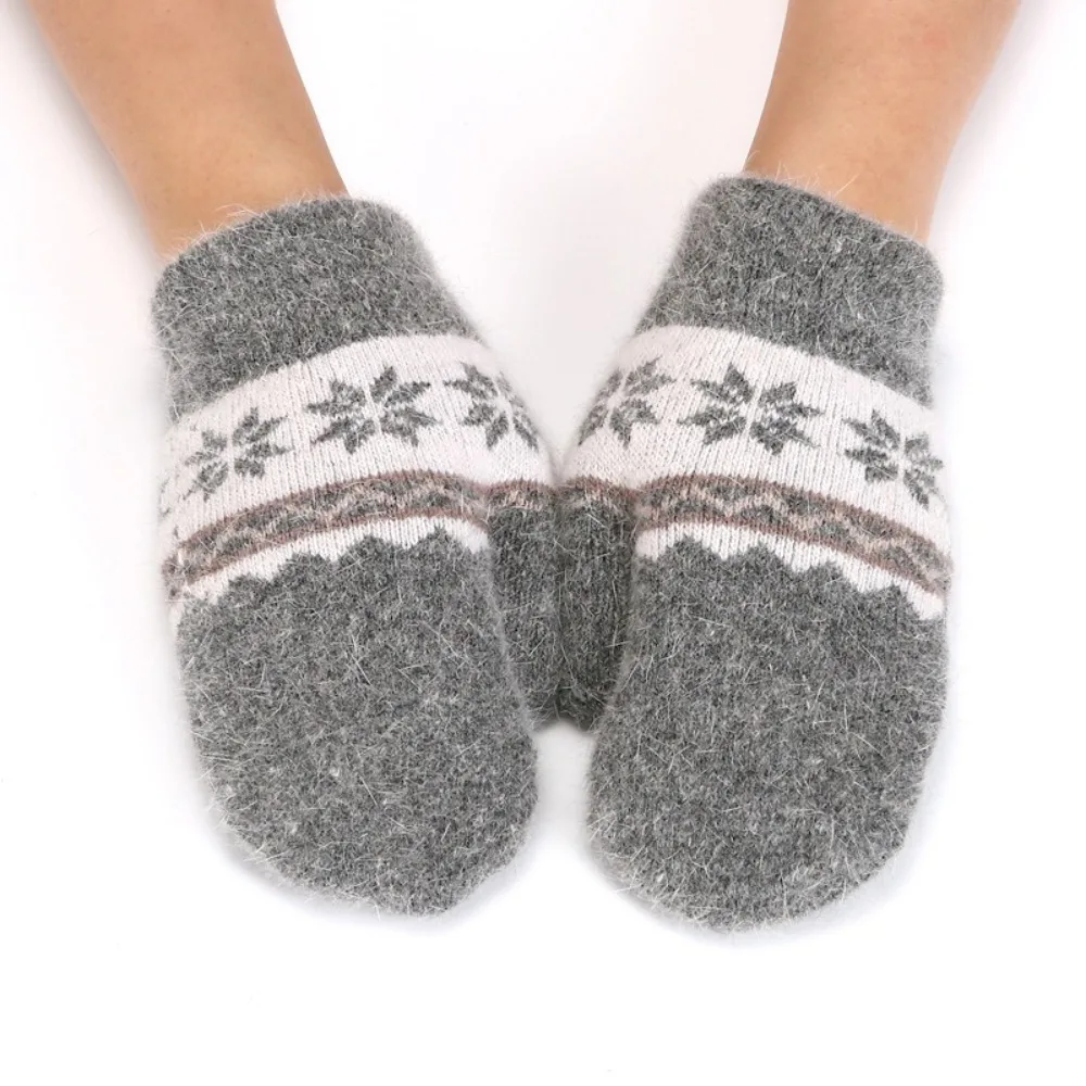 

3- 10Years Old Cute Warm Kids Winter Gloves Coldproof Windproof Children Mittens Thicken Elastic Baby Gloves Toddler