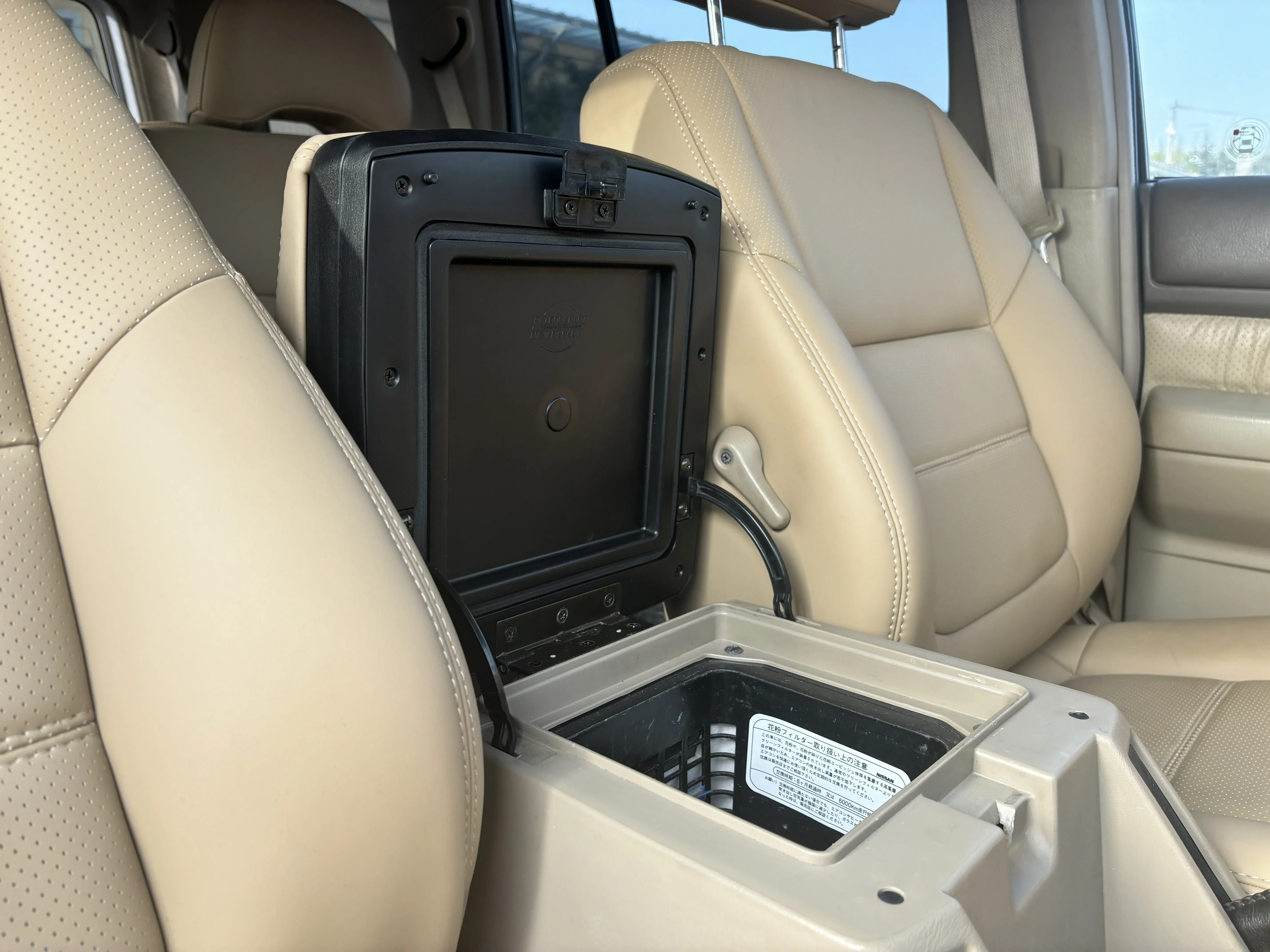 For Y61 Car Center Console Armrest To Improve Driving Comfort and Storage Space