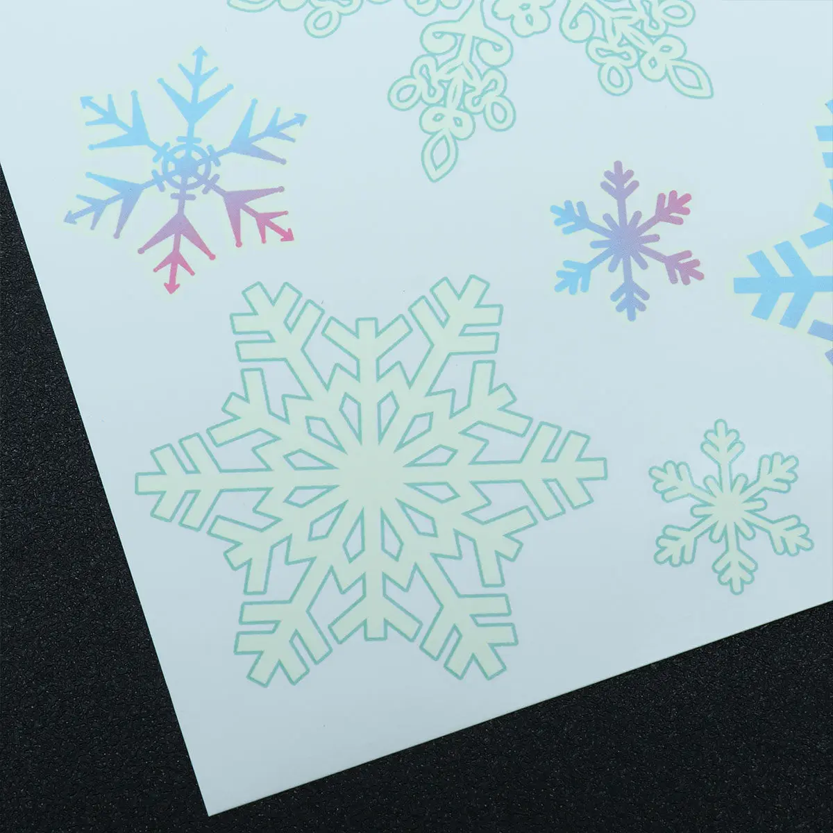 

3Pcs Night Glow Christmas Temporary Tattoos Assorted Snowflakes Luminous Cartoon Stickers Body Stick on Tattoos for Kids Adults