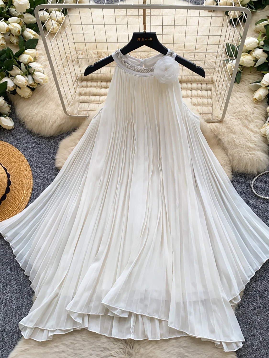 

Summer Vacation Style Off-Shoulder Midi Dress Women's Korean Version White Heavy Embellished A-Line Skirt with Pleats