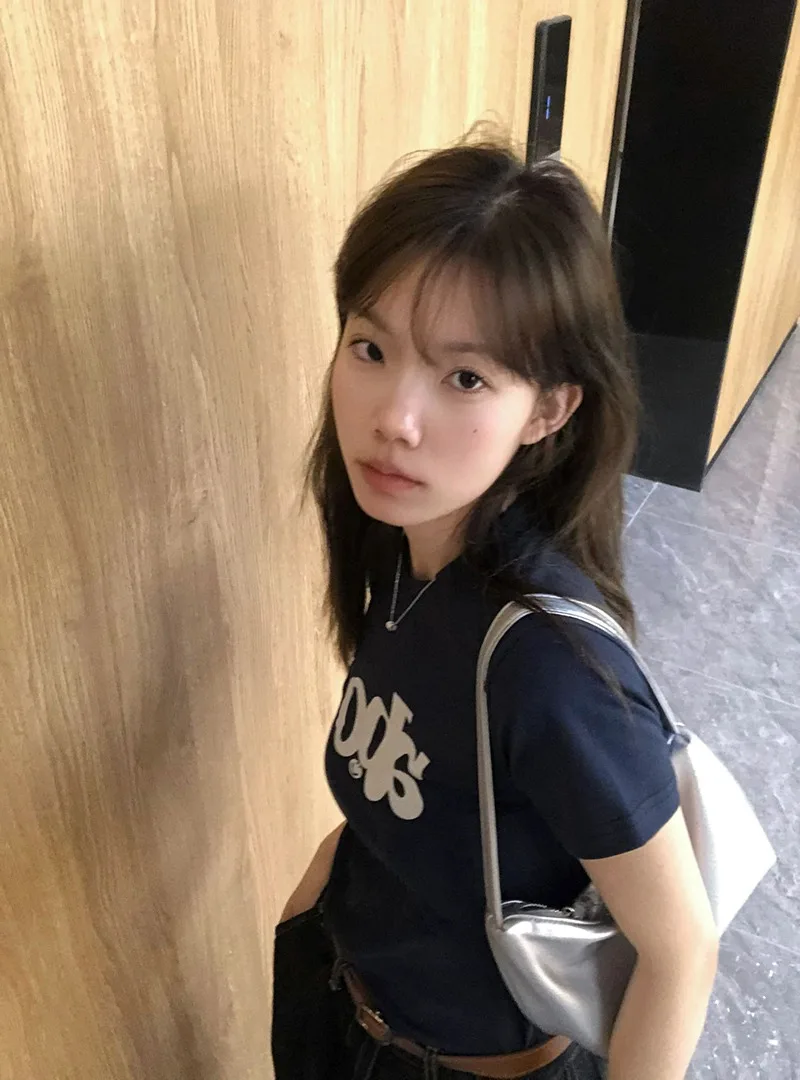 Slim Fit Hip Hop Women's T-shirt Summer Casual Versatile Top Korean Sle Blue Color Round Ne Print Women T-shirt Tops