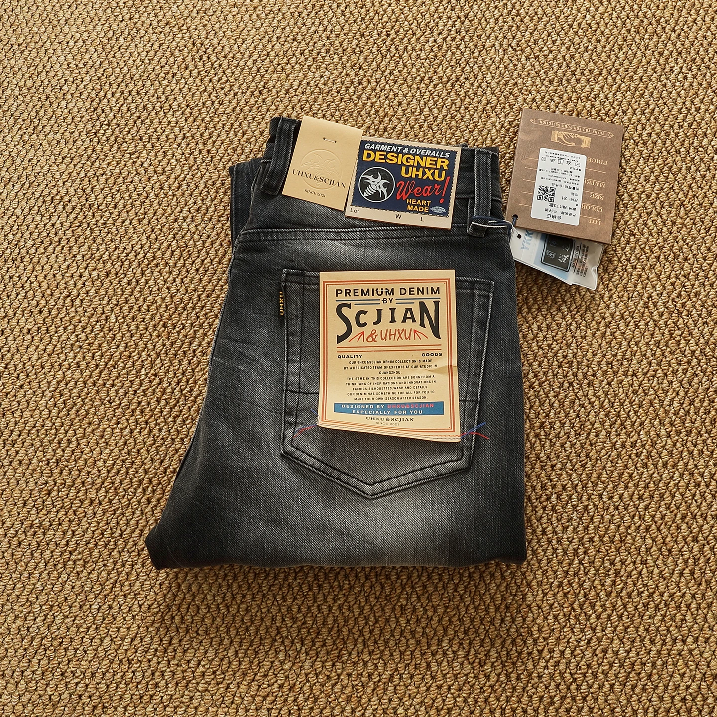 กางเกงยีนส์เดนิมทรงตรงสไตล์อเมริกันเรโทรใหม่ประจำฤดูใบไม้ร่วง-ฤดูหนาวปี 2025 ผ้าคอตตอน 100% ซักฟอกแบบวินเทจ แฟชั่นผู้ชาย สไตล์ลำลอง