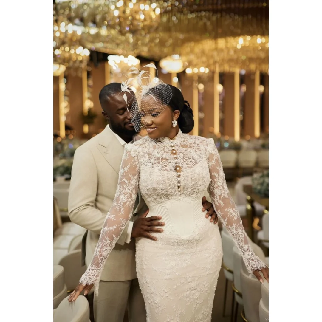 Customized New White Elegant Brown Skin Mermaid Wedding Dress High Neck Long Sleeve Satin Lace Pearl Decoration Vestido De Novia