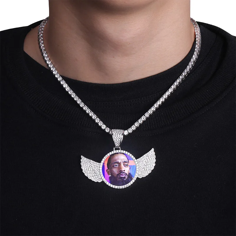 

Custom Photo Wings Shape Gold Necklace Pendant Ice Out Cuban Men Hip Hop Picture Jewelry Gifts Free Custom Logo Personalized